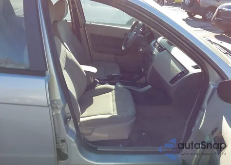 2008 Ford Focus Se/Ses from USA, damaged, VIN 1FAHP35N78W171993